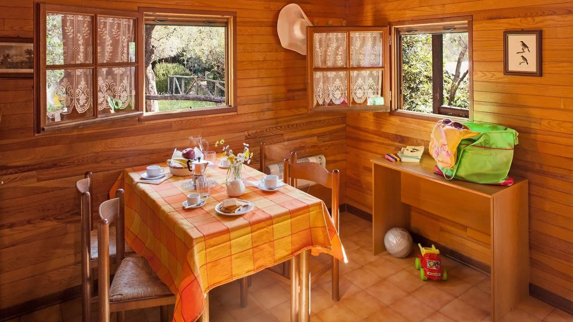 *** Parco vacanze Hotel Il Paese Di Ciribì Ceriale Italia